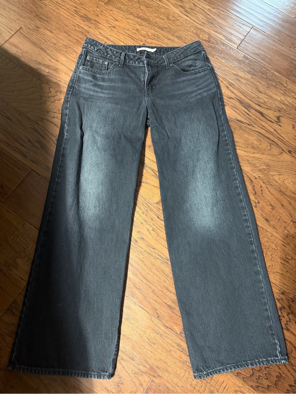 Women’s Black Wide-Leg Jeans